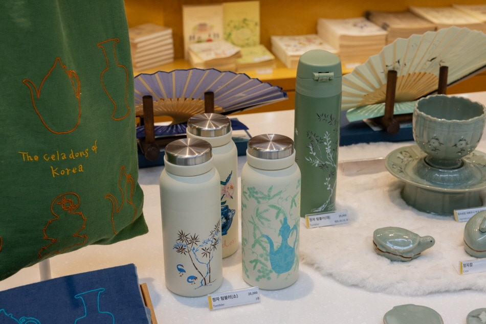 <em>Tumblers</em> con diseños tradicionales