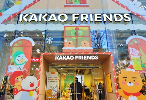 KAKAO FRIENDS弘大フラッグシップストア