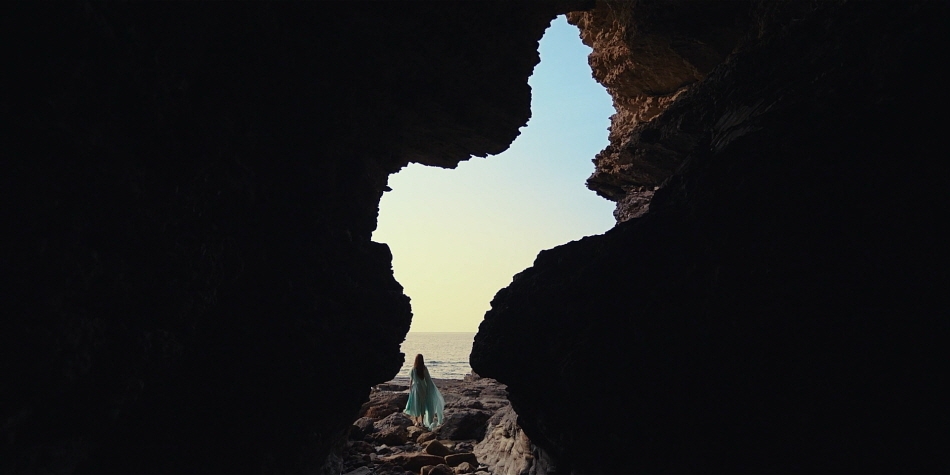 Opening scene of “See You in My 19th Life,” recorded by the sea cave of Chaeseokgang Cliff