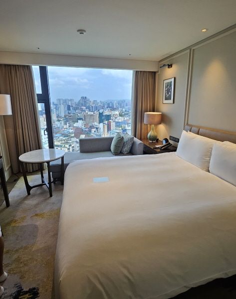 Superior Room at The Ambassador Seoul - A Pullman Hotel 