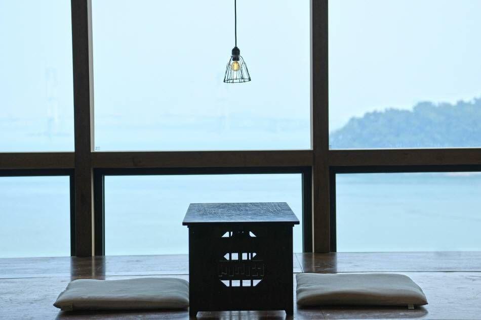 Вид на остров Мульчхидо из окна