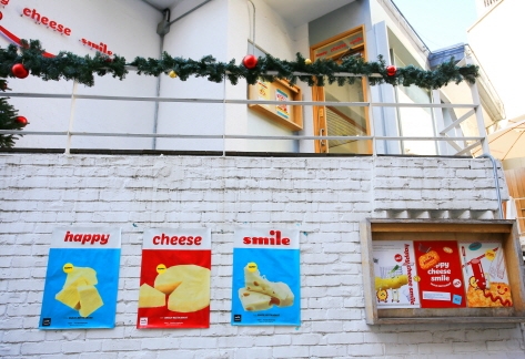Adorable exterior of Happy Cheese Smile