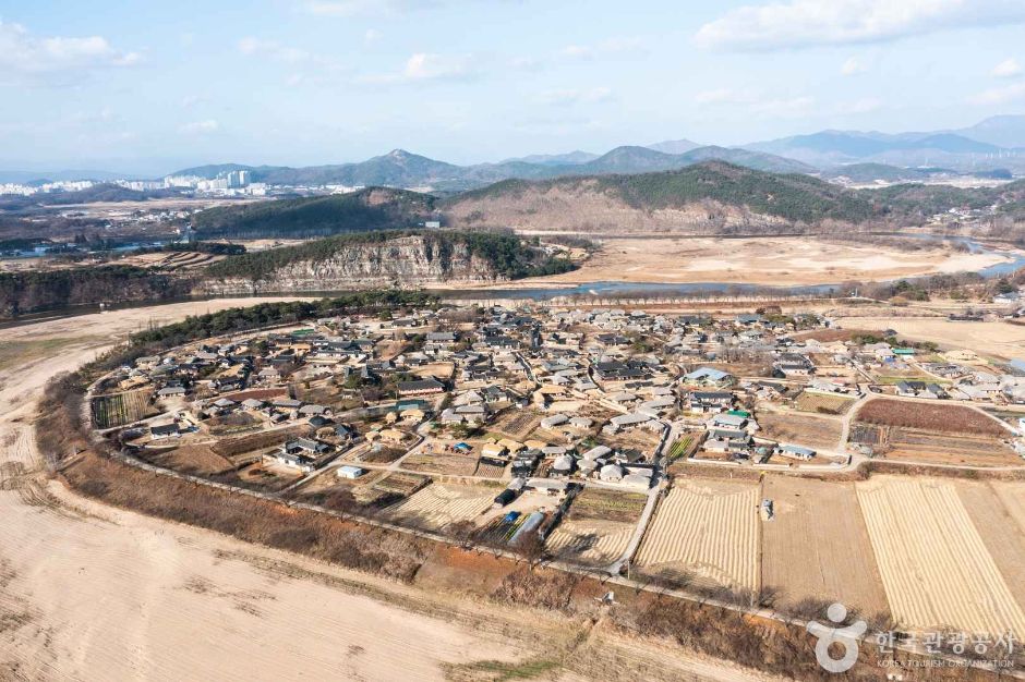 安東河回村