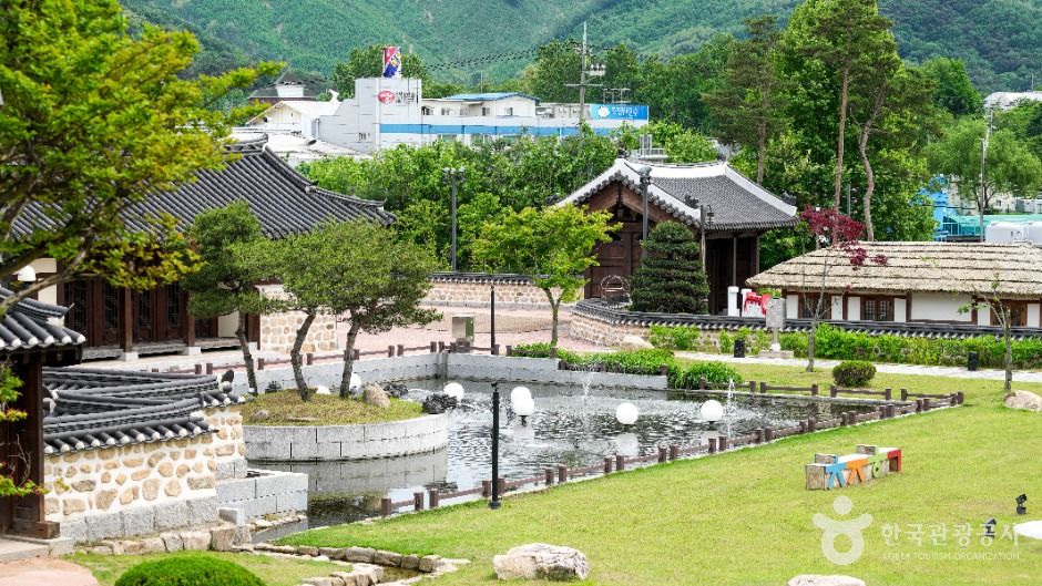 Chojeong Temporary Palace