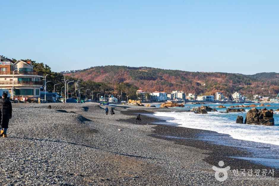 주전몽돌해변