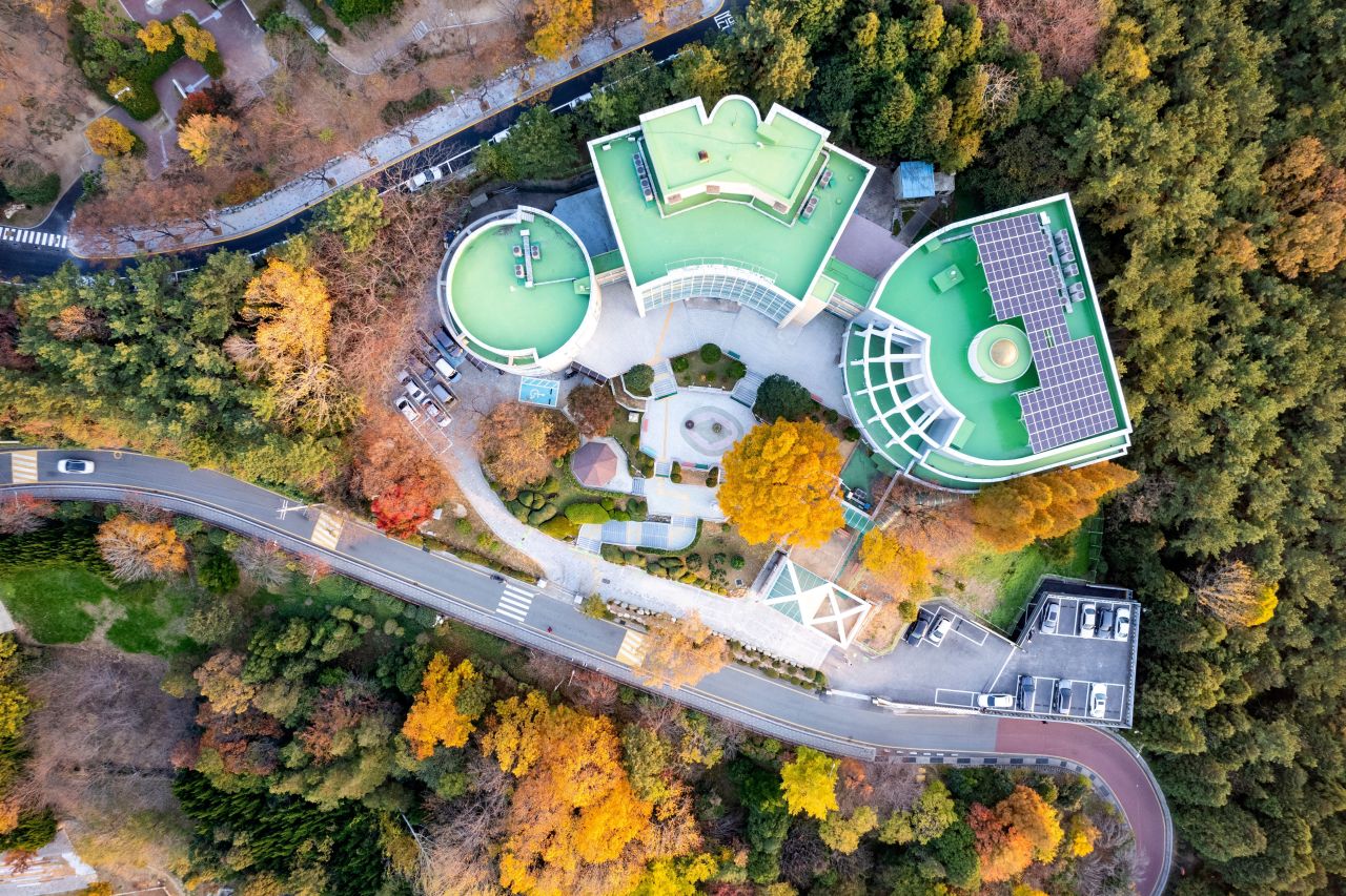 부산중앙도서관 관광사진