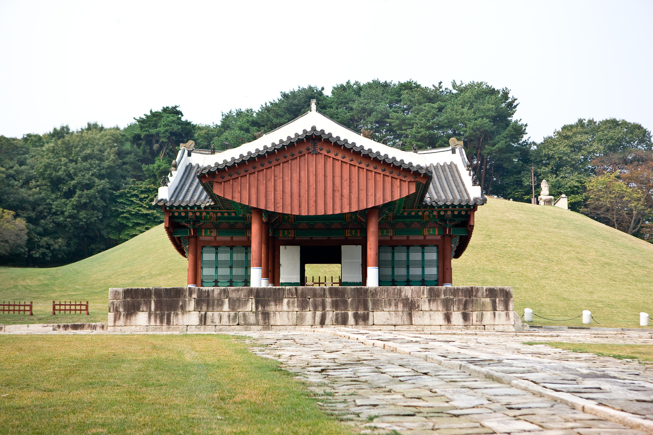 경릉(헌종) 관광사진