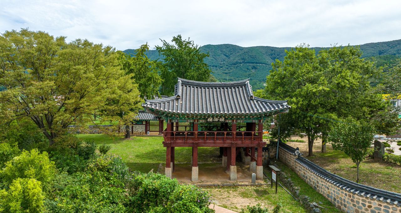 남포관아문