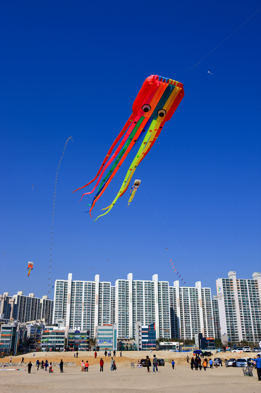 多大浦日没噴水 연날리기