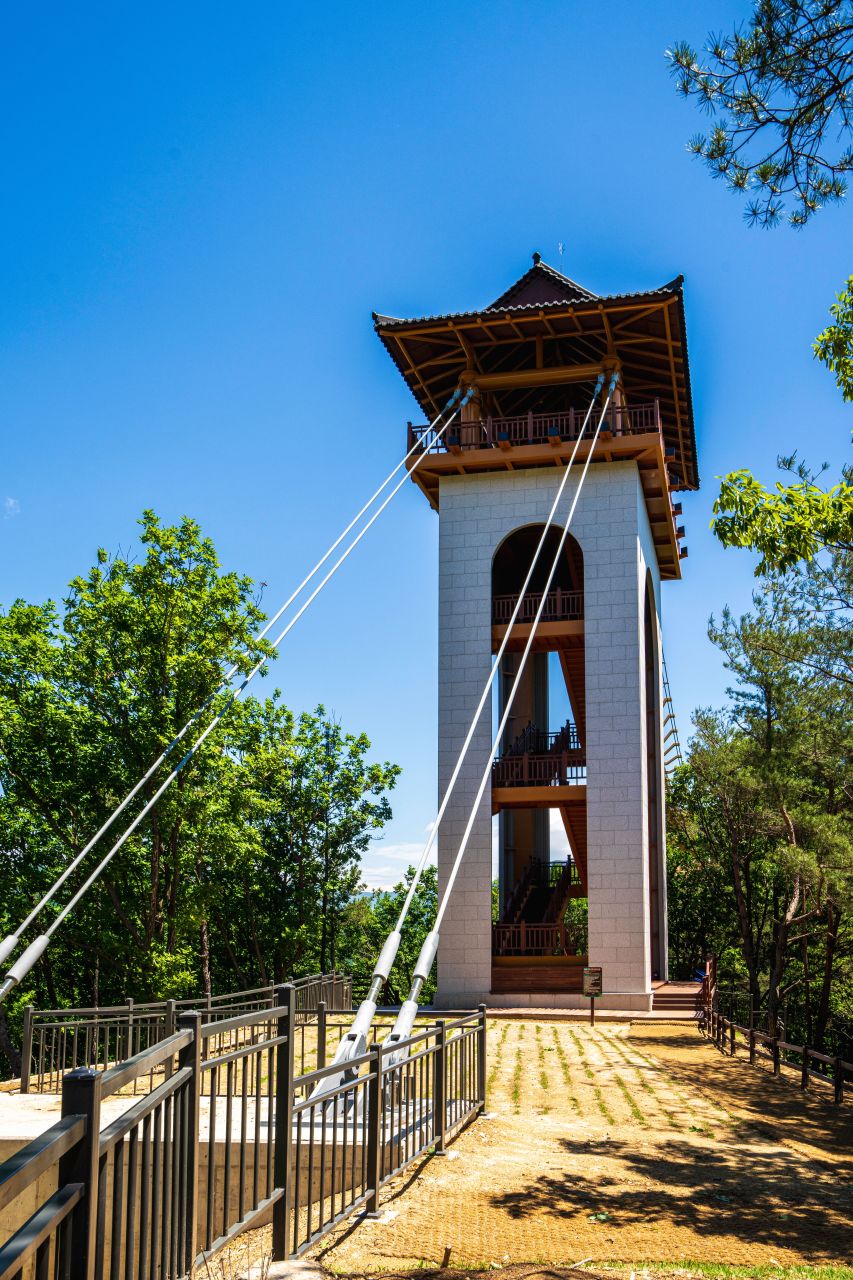 봉명산 출렁다리