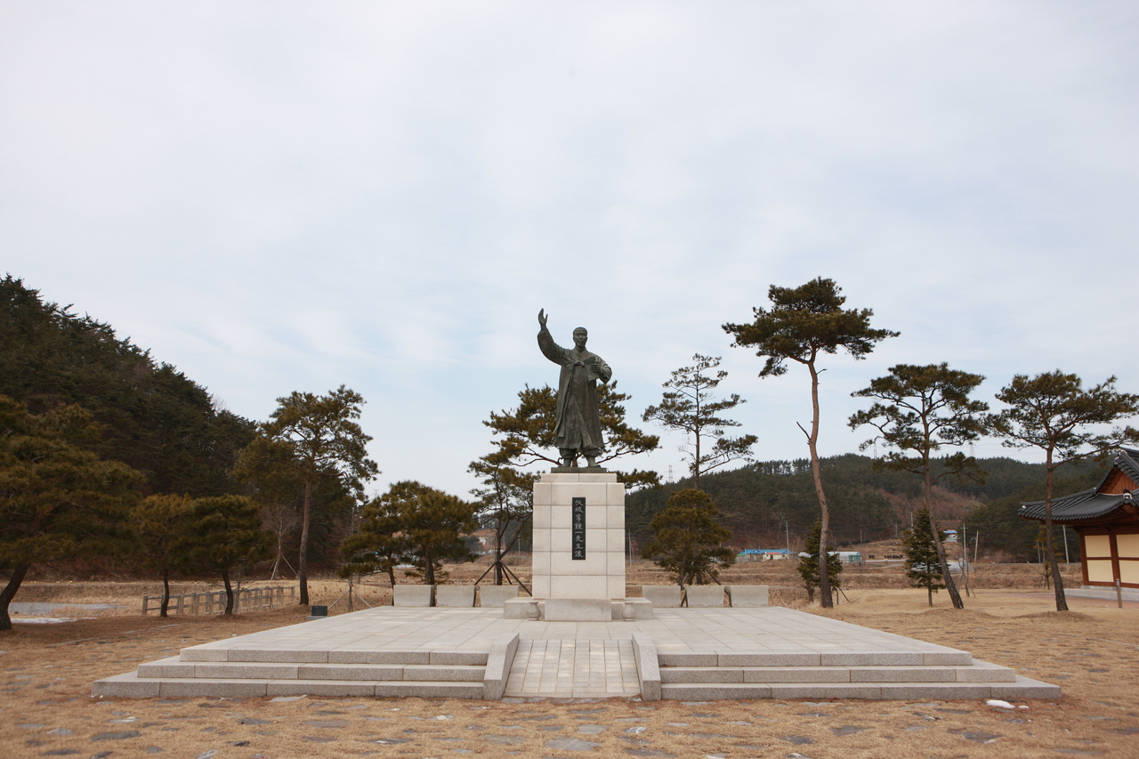 이종일선생생가지