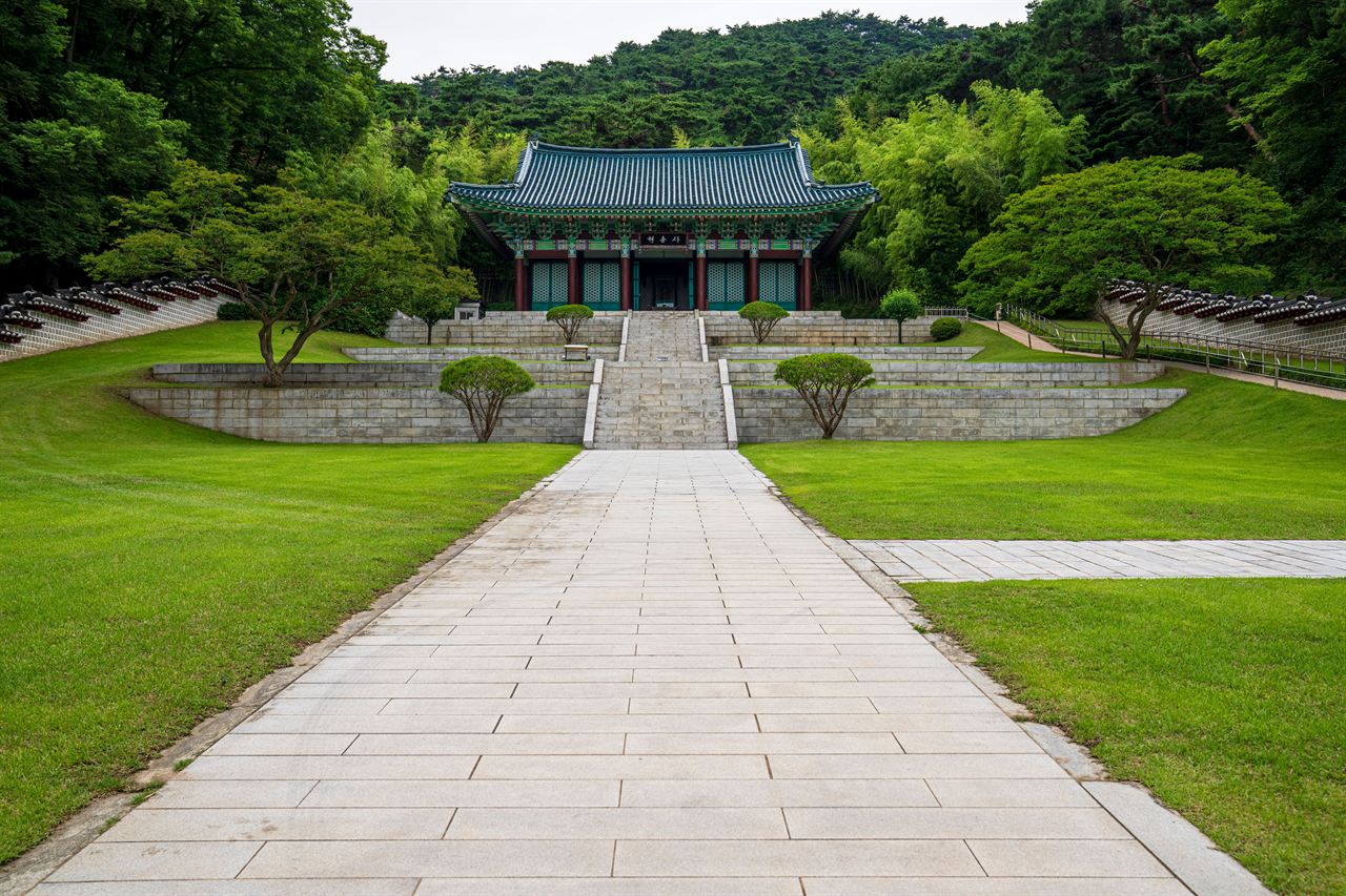 현충사