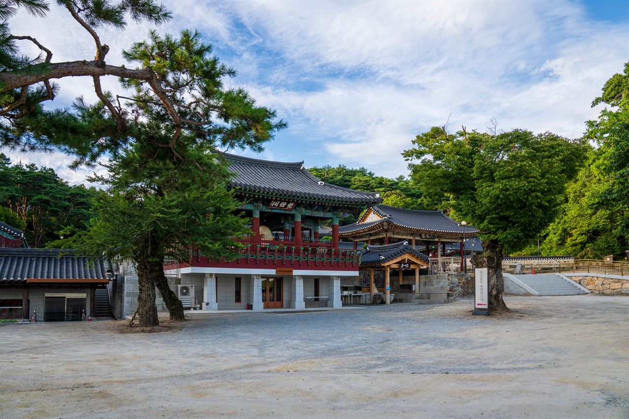 여주 신륵사 관광사진