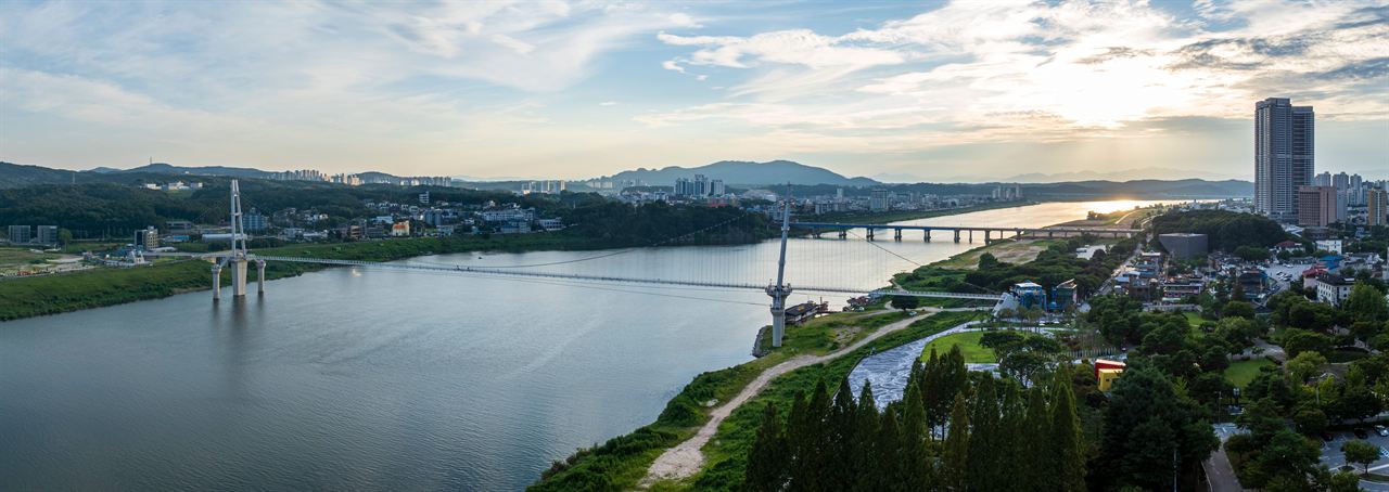 여주 남한강 출렁다리 관광사진
