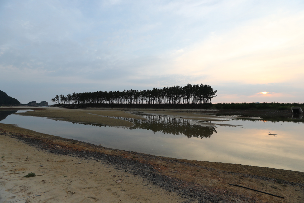 운여해변