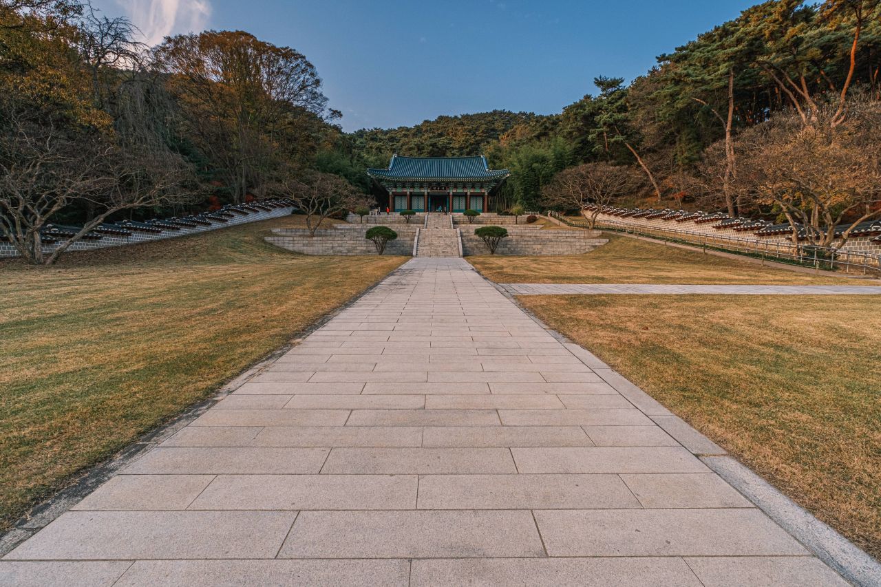 현충사
