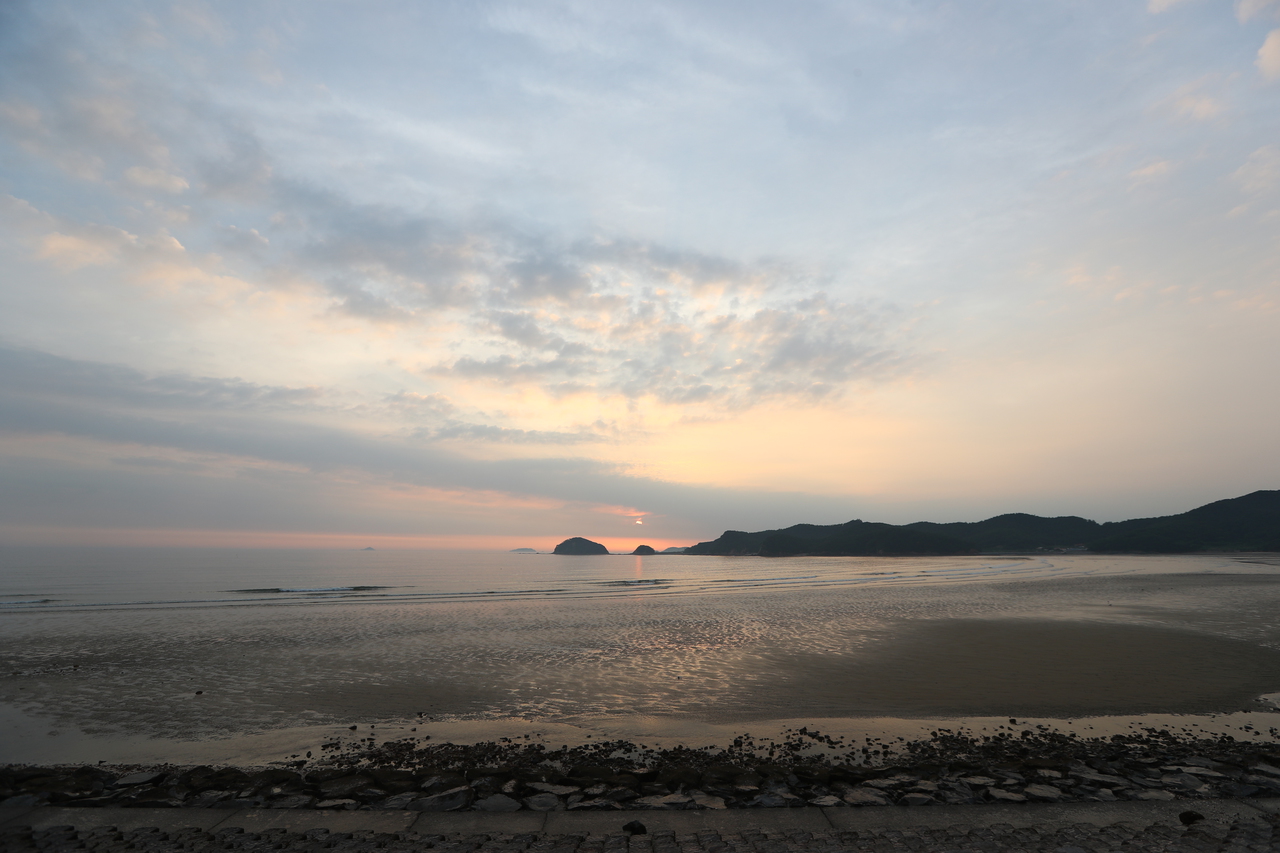운여해변